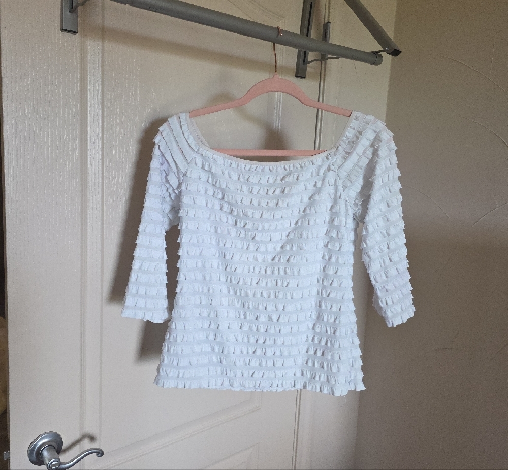Joseph Ribkoff White Ruffled Scoop Neck Top - Picture 2 of 3